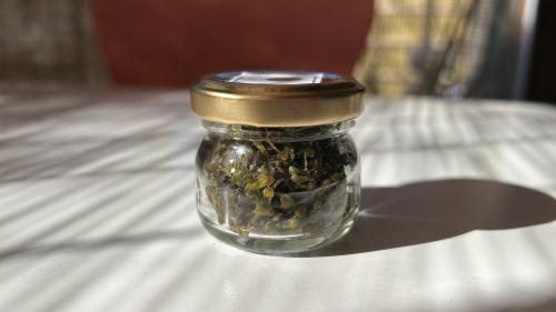 爽やかな紫蘇の香りとプチプチ感 【しそ穂の塩漬け】